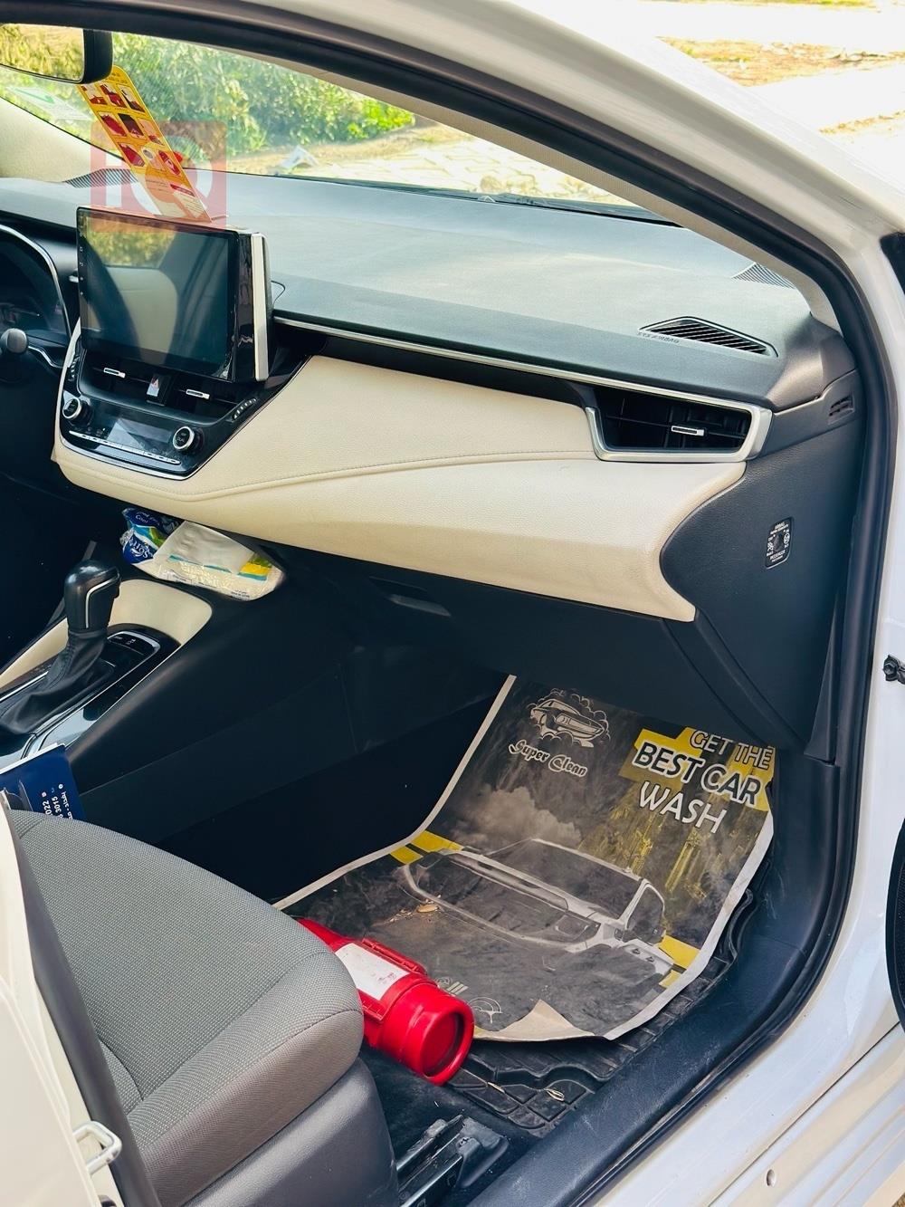 تۆیۆتا کۆرۆلا